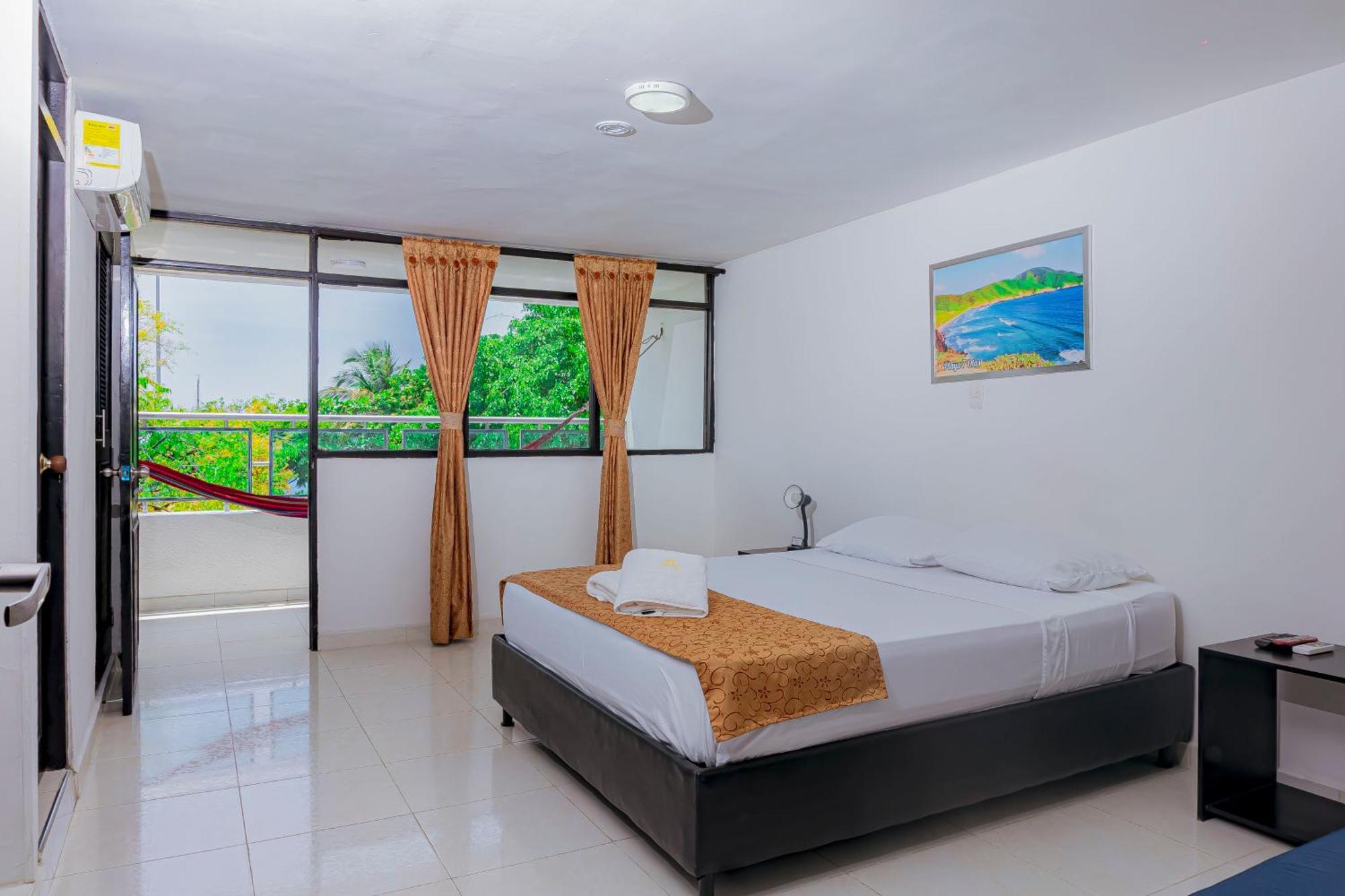 Hotel Sol Inn Santa Marta 外观 照片