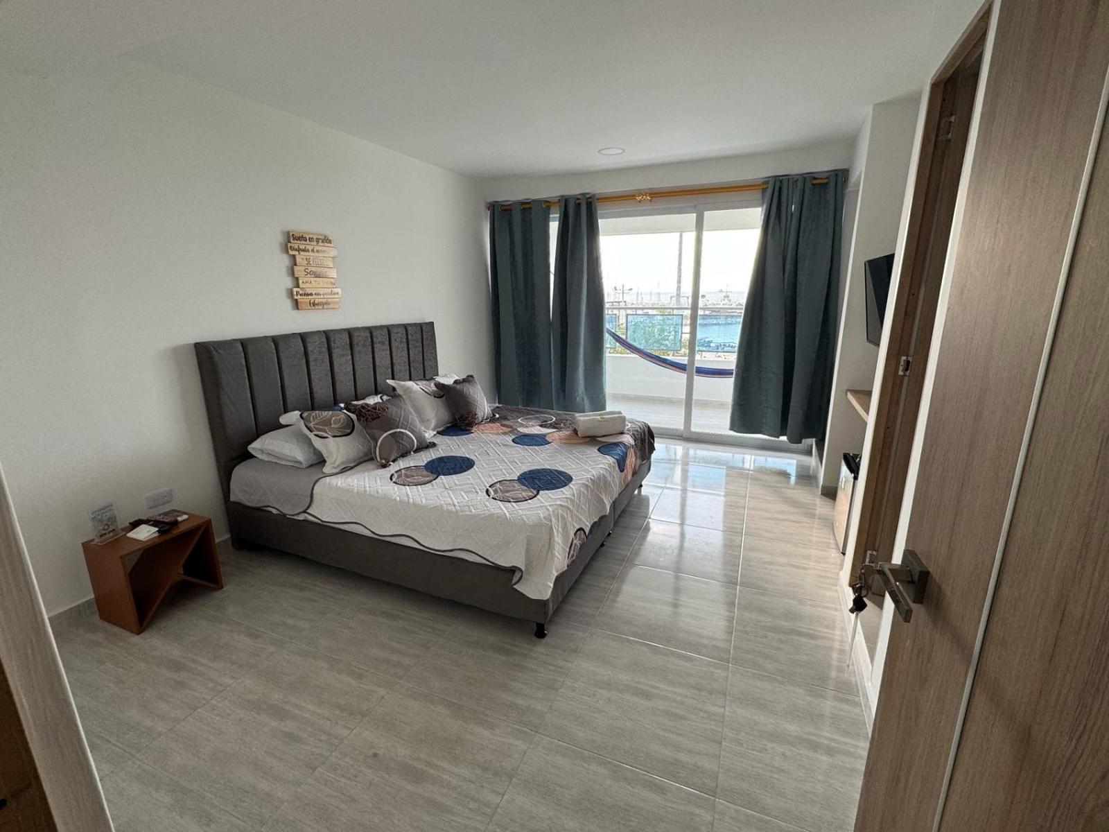 Hotel Sol Inn Santa Marta 外观 照片